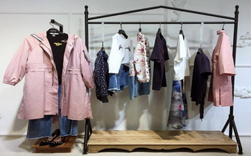 到干洗店洗衣服一般要多少錢？